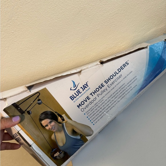 Blue Jay Move Those Shoulders – Overdoor Pulley Exerciser for Shoulder Rehab & E - Picture 6 of 11